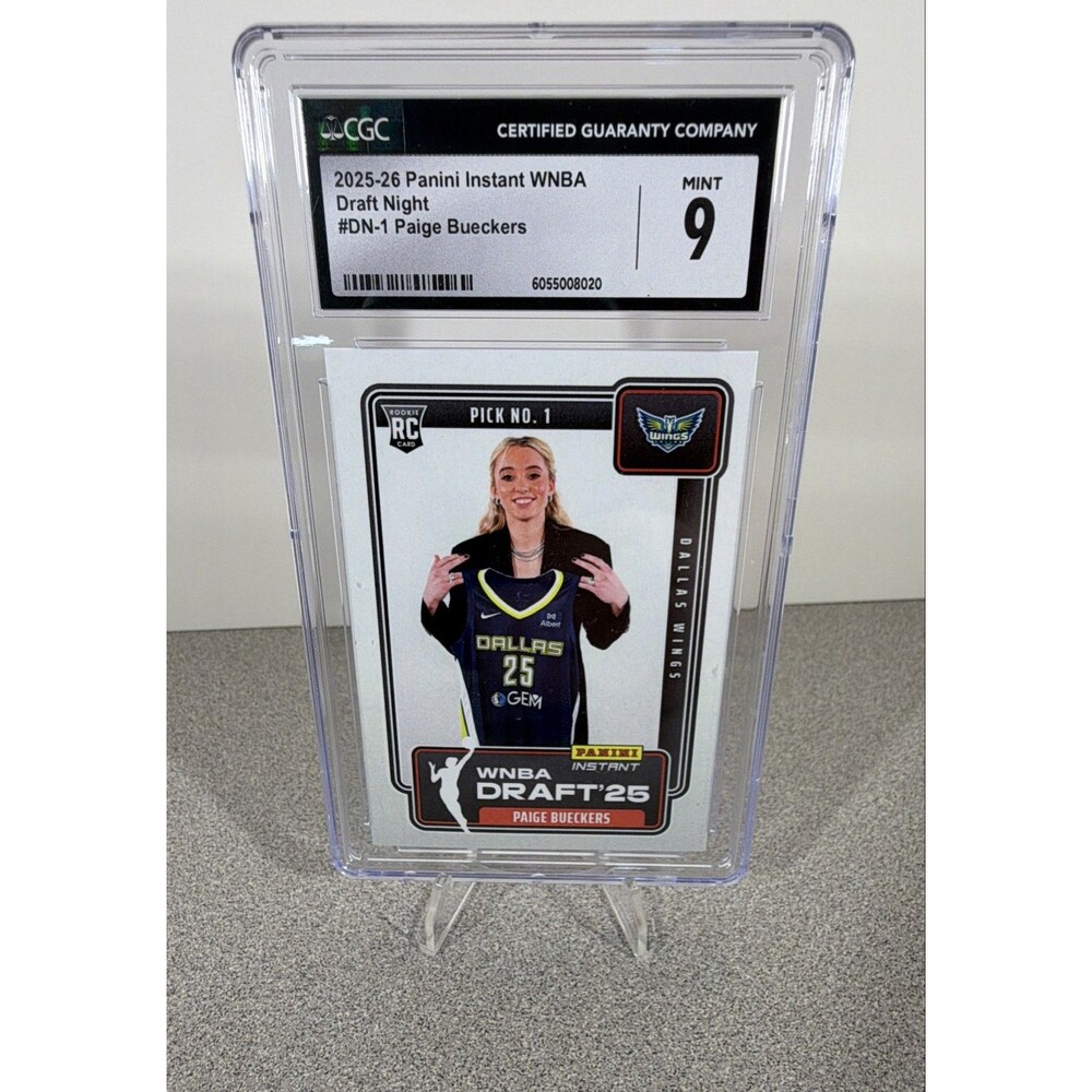 2025-26 Panini Instant WNBA - Draft Night Paige Bueckers #DN-1 /67412 (RC)